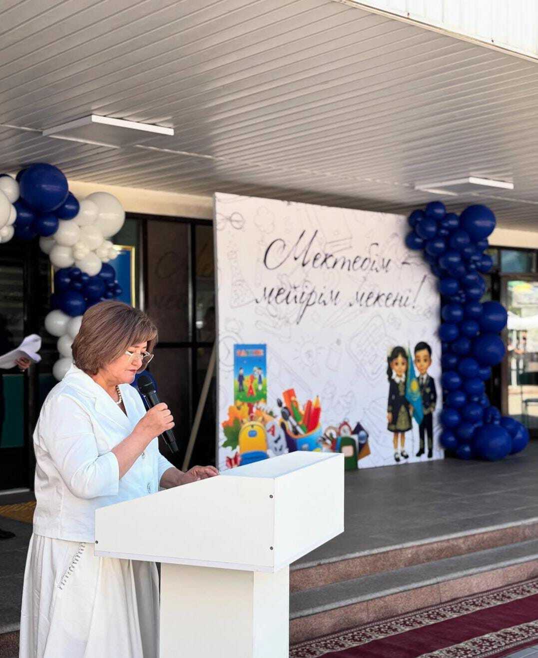 "Мектебім- мейірім мекені" 1-қыркүйек білім күні құтты болсын!!!